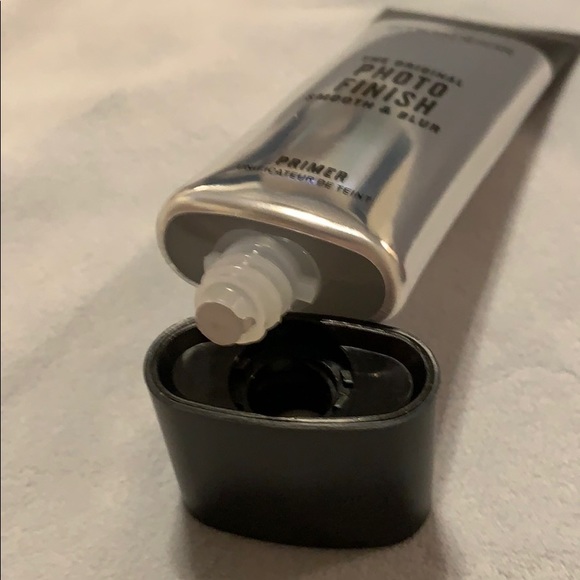 SMASHBOX OG PHOTO FINISH SMOOTH & BLUR PRIMER - Picture 3 of 9